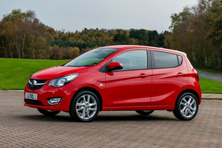 Em relação às dimensões externas, o modelo tem 3,68 metros de comprimento, um pouco a menos que os irmãos maiores Adam e Corsa. Apesar disso, a expectativa é de que o compacto leve cinco passageiros com conforto

Saiba tudo sobre carros! Acesse R7.com/carros