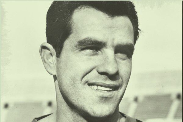 1º Evaristo
de Macedo (1957-62) - 181 gols