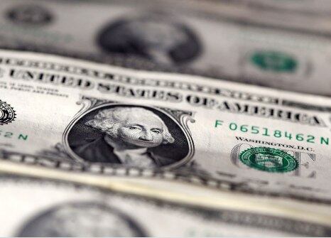 Dólar à vista fecha com ligeira alta de 0,07%, a R$ 5,2428