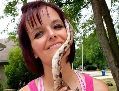 Na residência da mulher de 36 anos havia cerca de 140 cobras