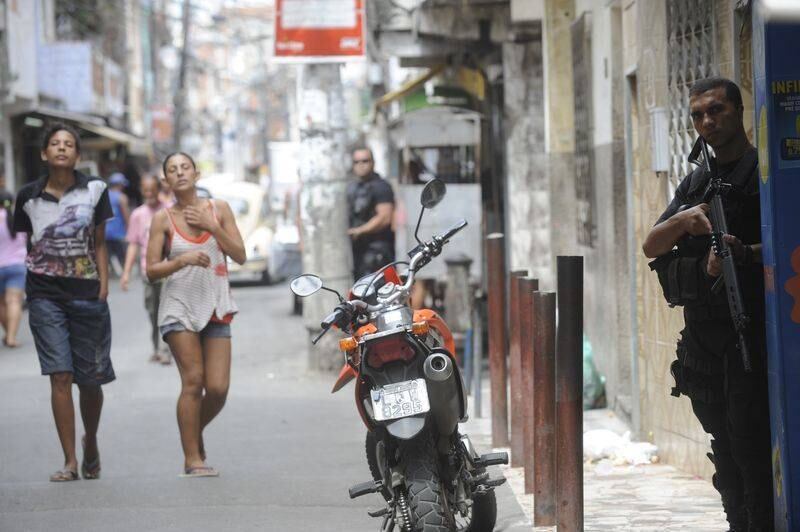 De acordo com o secretário de Segurança José Mariano Beltrame, 1.500 homens das polícias Civil, Militar e Federal participaram da ocupação