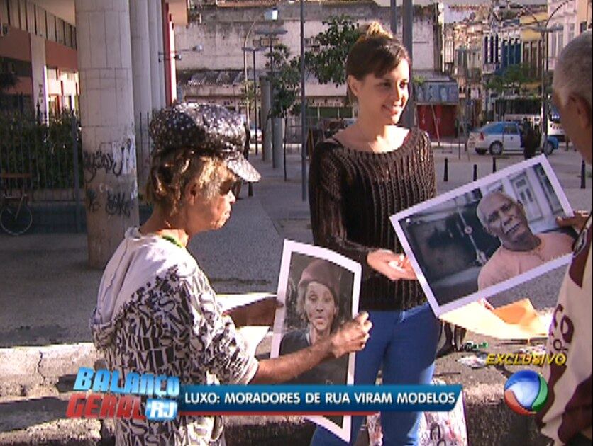 O casal Marcos e Cristina vive junto na Lapa, na região central da cidade. Viviane fotografou os dois e para eles o resultado foi surpreendente