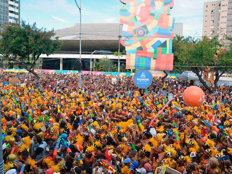 O bloco, que completa 52 anos em 2017, trouxe para a Avenida o tema Gladiadora