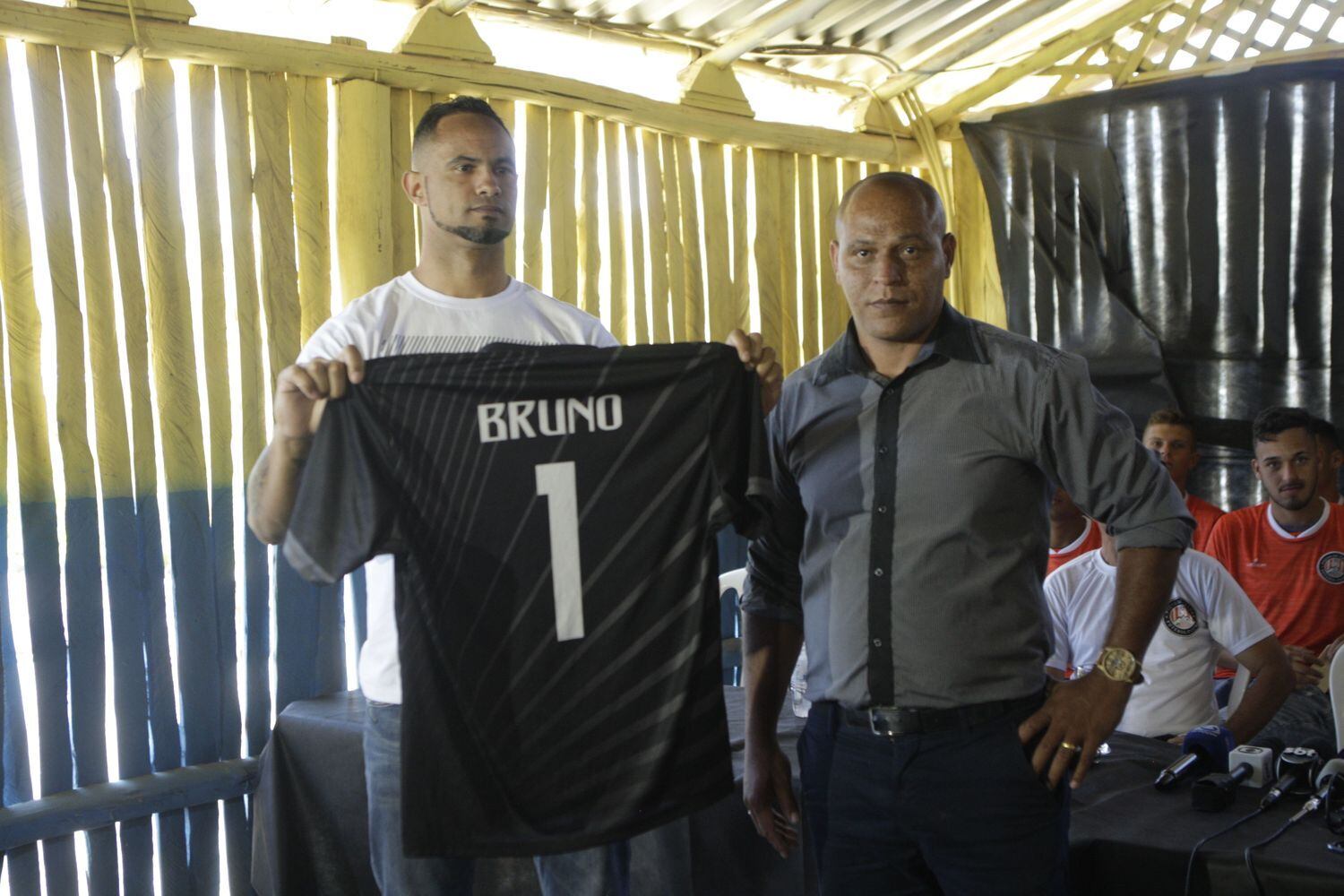 Mal foi anunciada a contratação de Bruno e o Rio Branco perdeu o único patrocínador