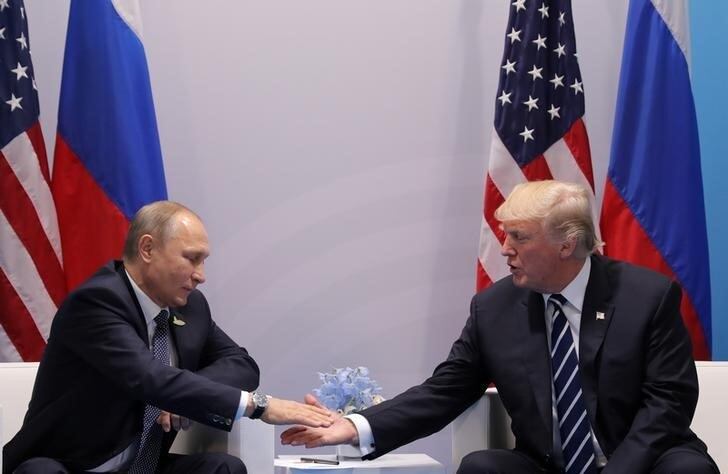 Vladimir Putin e Donald Trump confirmaram o cessar-fogo no sudoeste da Síria, a partir do meio-dia de domingo (9)