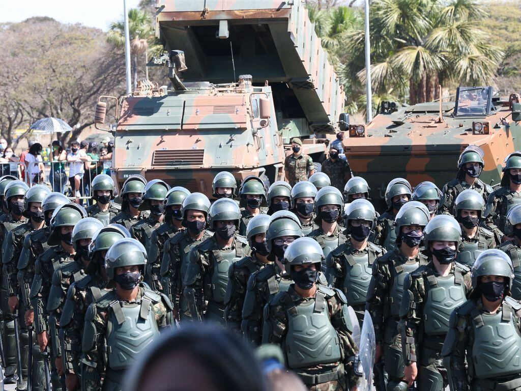 Cerimônia em comemoração ao Dia do Soldado no Quartel-General do Exercito
Publicado em 25/08/2021 05:37
Foto: Antonio Cruz/Agência Brasil
Local: Brasília-DF