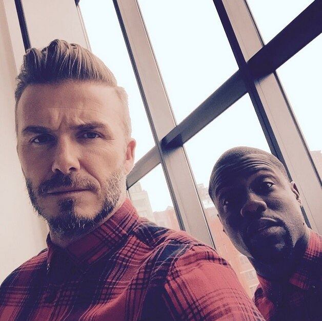 Aposentado do futebol há dois anos, David Beckham sempre é visto praticando algum esporte visando manter a boa forma física. Desta vez, o inglês apareceu acompanhado de Kevin Hart, ator de diversos filmes de muito sucesso em Hollywood, para um dia de malhação. Confira a seguir



Veja também: Vídeo mostra Neymar aparentemente bêbado em festa junina