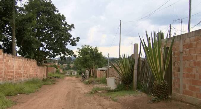 As meninas não tem outros parentes na cidade, segundo os vizinhos

