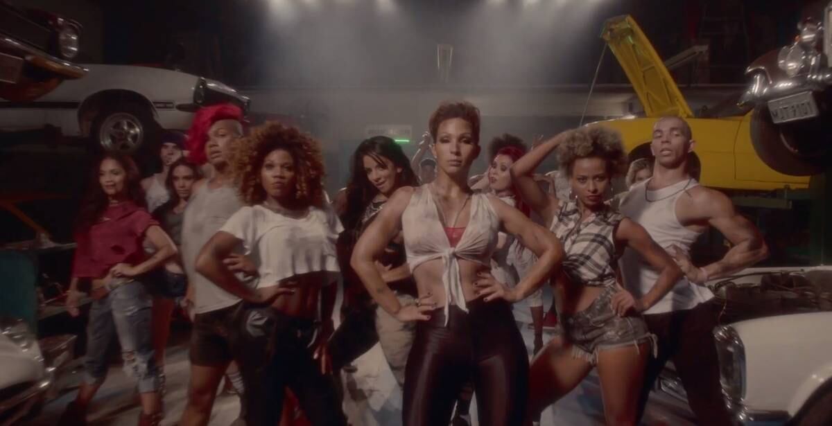 "Pra ter sucesso, amor, tem que fazer direito" - Eu Sou a Diva que Você Quer Copiar, o novo hit de Popozuda