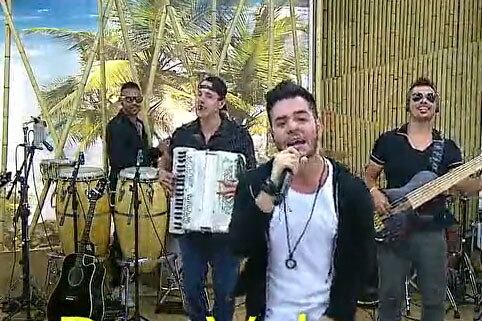 Dan Valente anima Bom D+