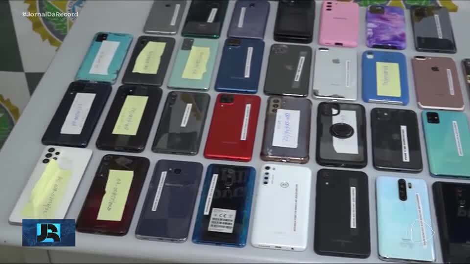 Cerca de 1,4 mil celulares roubados são devolvidos para os donos no RJ