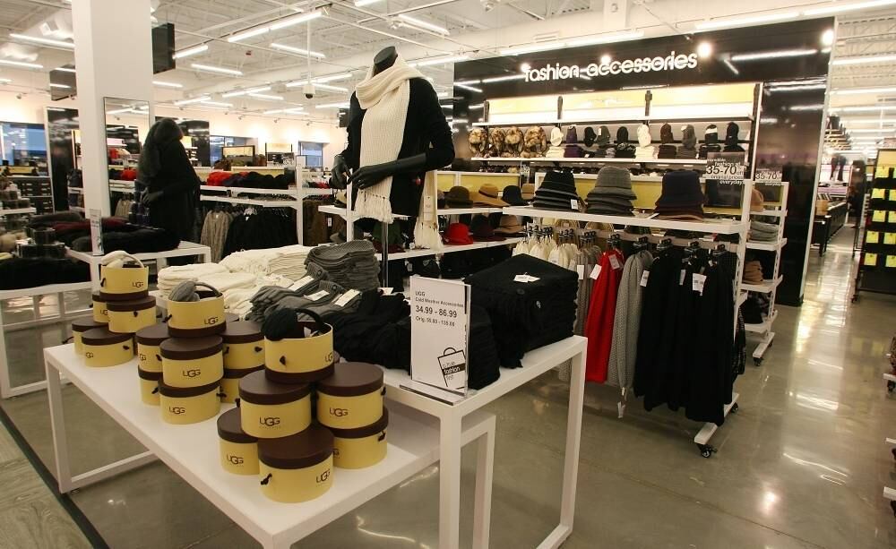 Na Bloomingdale's, a publicitária passou mais uma vez o cartão adicional da madrasta e lá se foram mais US$ 1.853,07 (R$ 6.850)