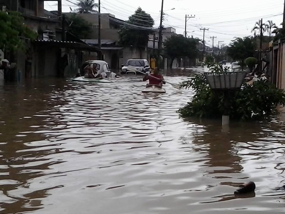 Cerca de 30% da cidade ficou alagada, estimou o prefeito