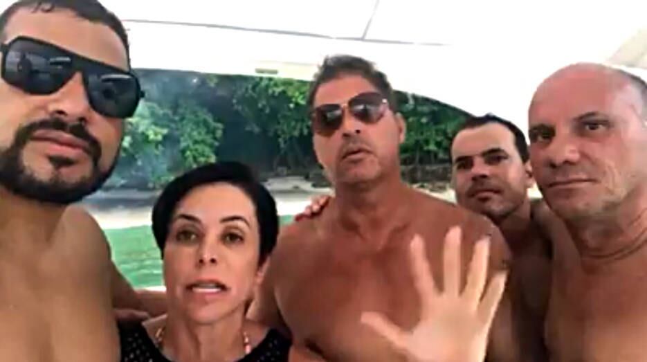 "Celular é uma arma. Aprendi uma lição", diz sobre vídeo que viralizou nas redes sociais