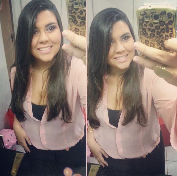 Atualmente, Mayara tem até uma
página no Facebook “Projeto Mayara Gostosa” em que ela compartilha sua rotina
depois da cirurgia.

— No primeiro mês eu só podia
tomar liquido e comecei a passar muito mal. Cheguei a até parar no hospital
porque fiquei com nojo de comida e só bebia água. E hoje, mesmo com a dieta
sólida, não posso ficar muito tempo sem comer que eu não fico com fome