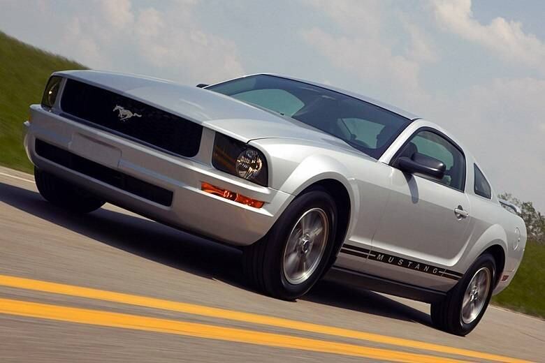 Ford Mustang 2005
