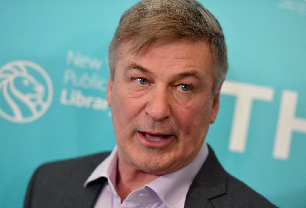 Alec Baldwin matou acidentalmente a diretora de fotografia Halyna Hutchins