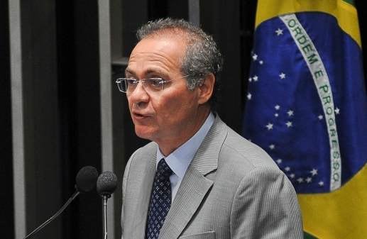 Renan Calheiros ainda não foi notificado da decisão