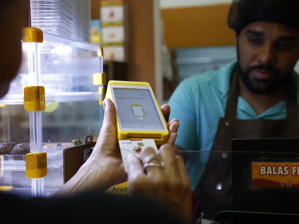 Pagamento em maquininha: até novembro não haverá mais limite de redes