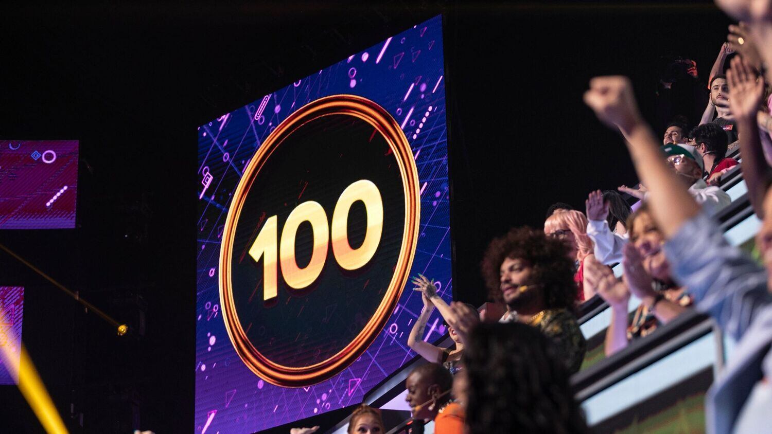 Direto para a final!

Já imaginou ter a chance de se apresentar novamente, e de quebra, receber a nota máxima? E a regra é clara, se levantar todos os jurados, é finalista! 

Já viu que a repescagem está imperdível, não é? O Canta Comigo Teen vai ao ar todos os domingos, às 18h, na tela da Record TV. Assine o PlayPlus e tenha acesso a todos os episódios.
