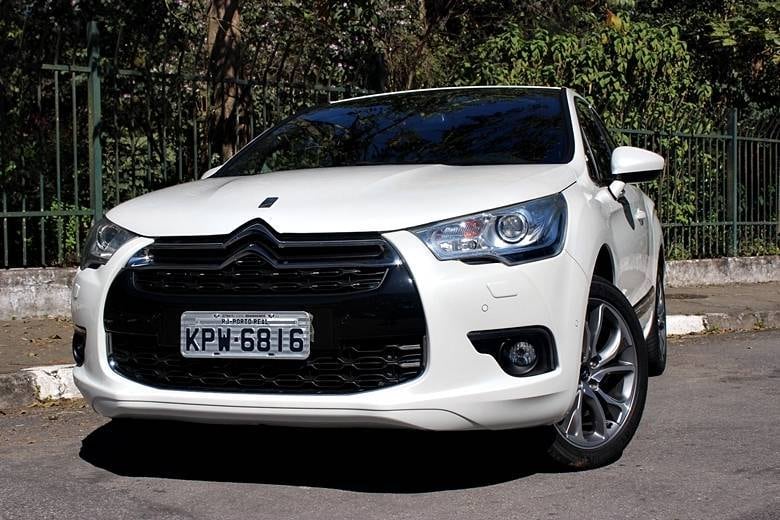 Ponto forte do modelo, carroceria cheia de vincos é estilosa e jovial

Luiz Betti/R7
