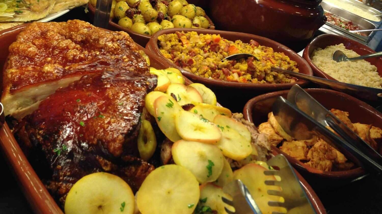 A internauta Rosana Maria traz a comida mineira como opção de prato principal de um restaurante