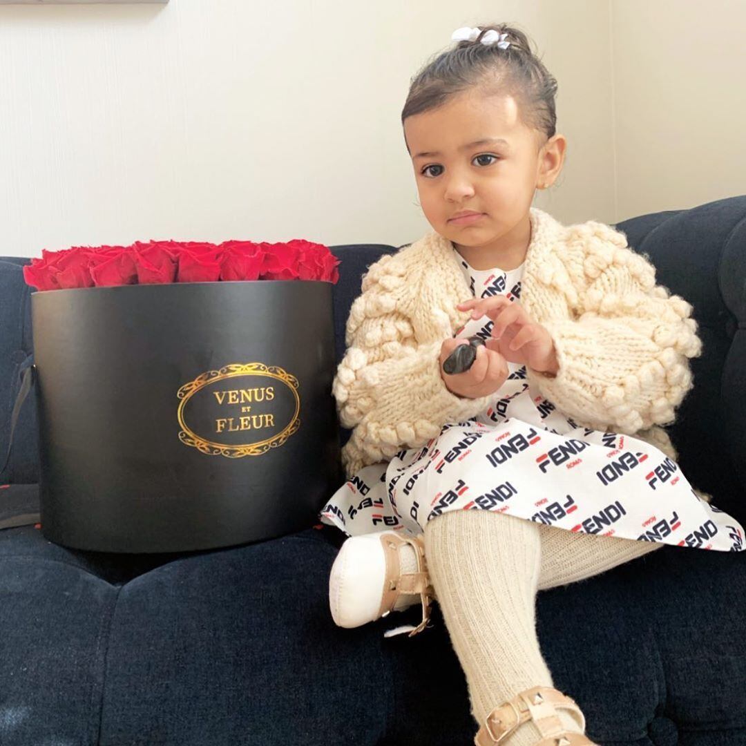 "Eles acham que é um desperdício de dinheiro. Mas eu adoraria ter crescido com roupas de grife e agora tenho a capacidade de fazer o que acho melhor para mim e minha filha", disse Stela 