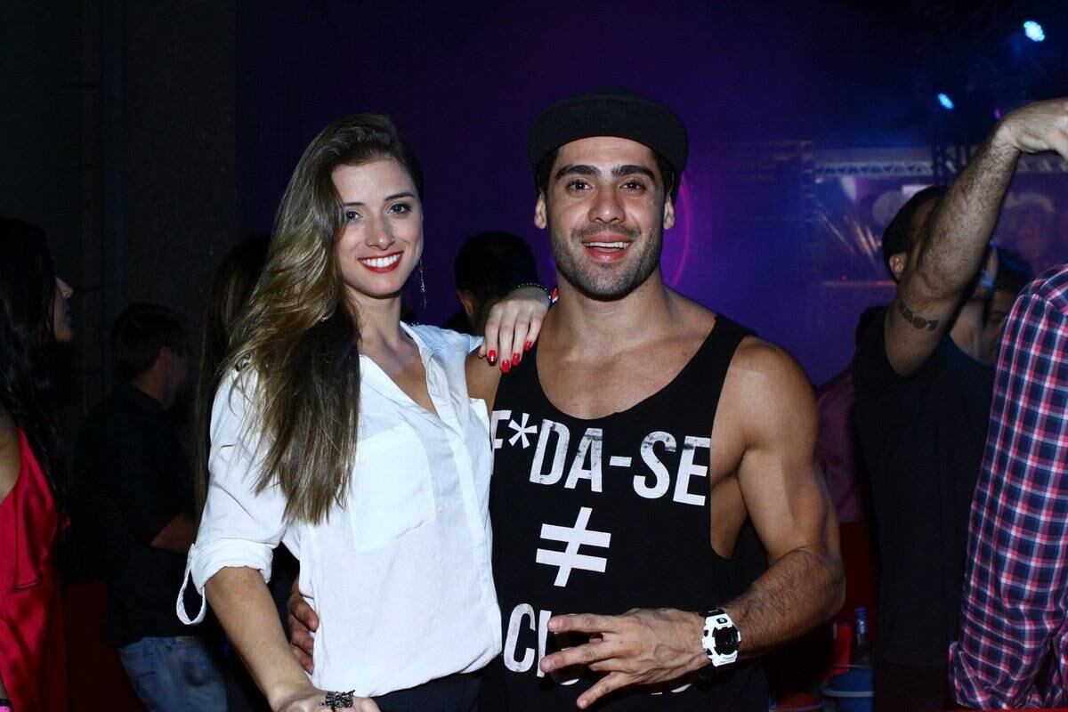 No camarote VIP também estavam o casal Angela Sousa e Yuri Fernandes, bailarina do Faustão e ex-BBB