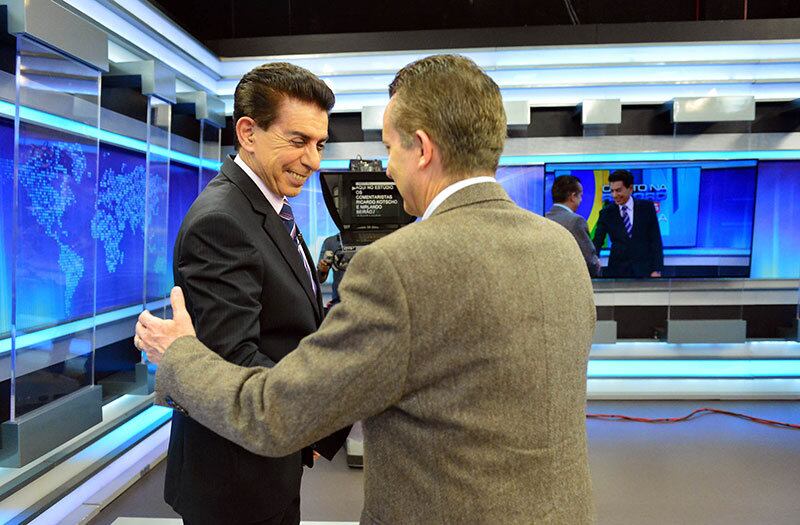 Ao chegar na emissora, Russomanno disse que seu foco até a votação do dia 2 de outubro seria a educação. O programa completo foi apresentado na Record News desta segunda-feira (5)