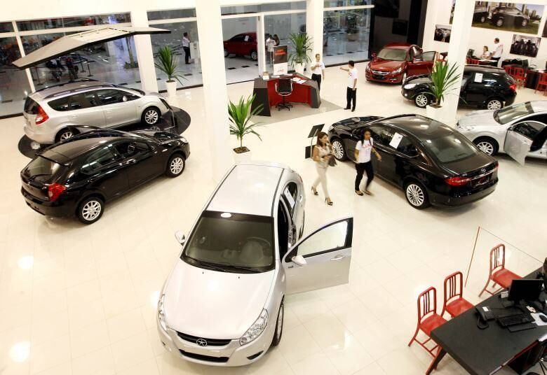 Pensou em veículos? Com essa bolada que seria destinada aos candidatos, também dá para comprar 98.279 carros populares no valor de R$ 36.630,00