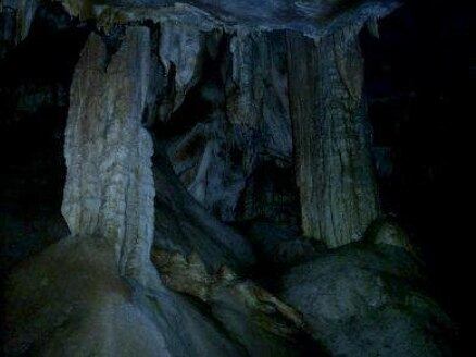 Gruta é a maior cavidade em mármore dolomítico em Minas