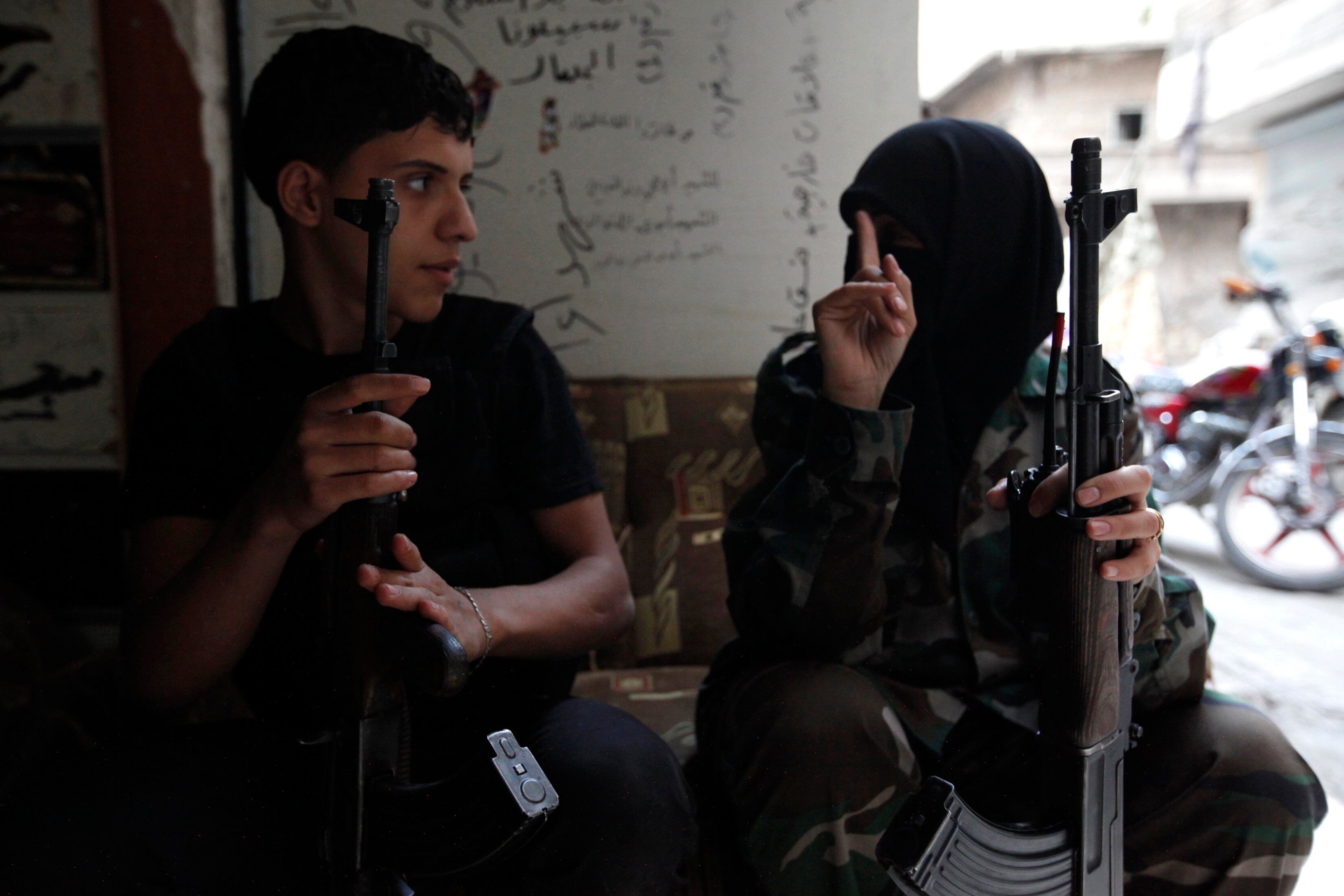 mulheres, treinamento, Síria