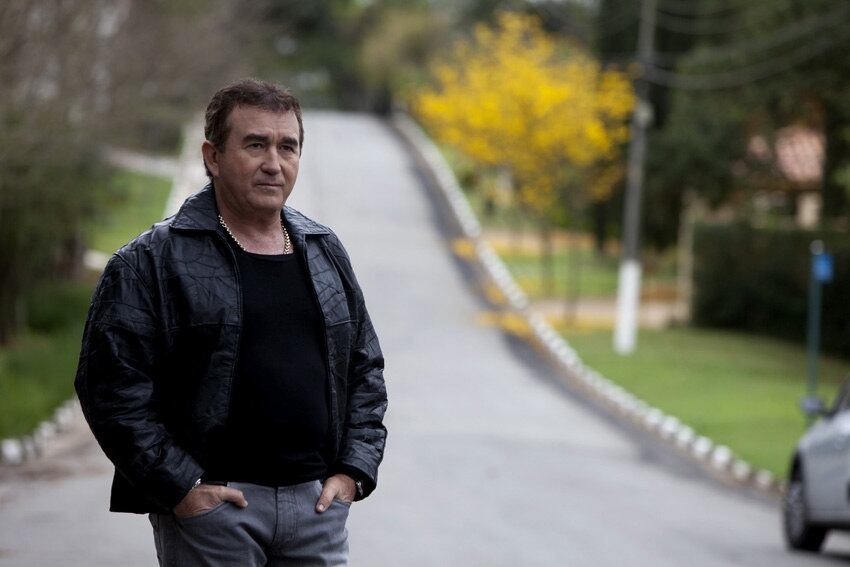 Amado Batista cobra, em média, R$ 150 mil por apresentações. Na apresentação do Itapoã foi contratado por R$ 400 mil