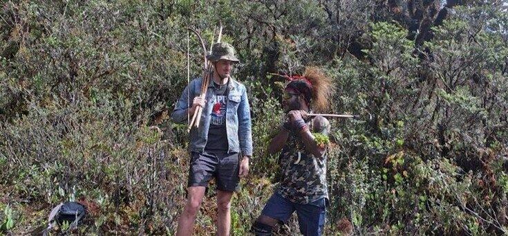 O sequestro é uma tentativa dos rebeldes para chamar atenção internacional, e o grupo garante que o refém só será liberado depois que a Indonésia reconhecer a independência de Papua.