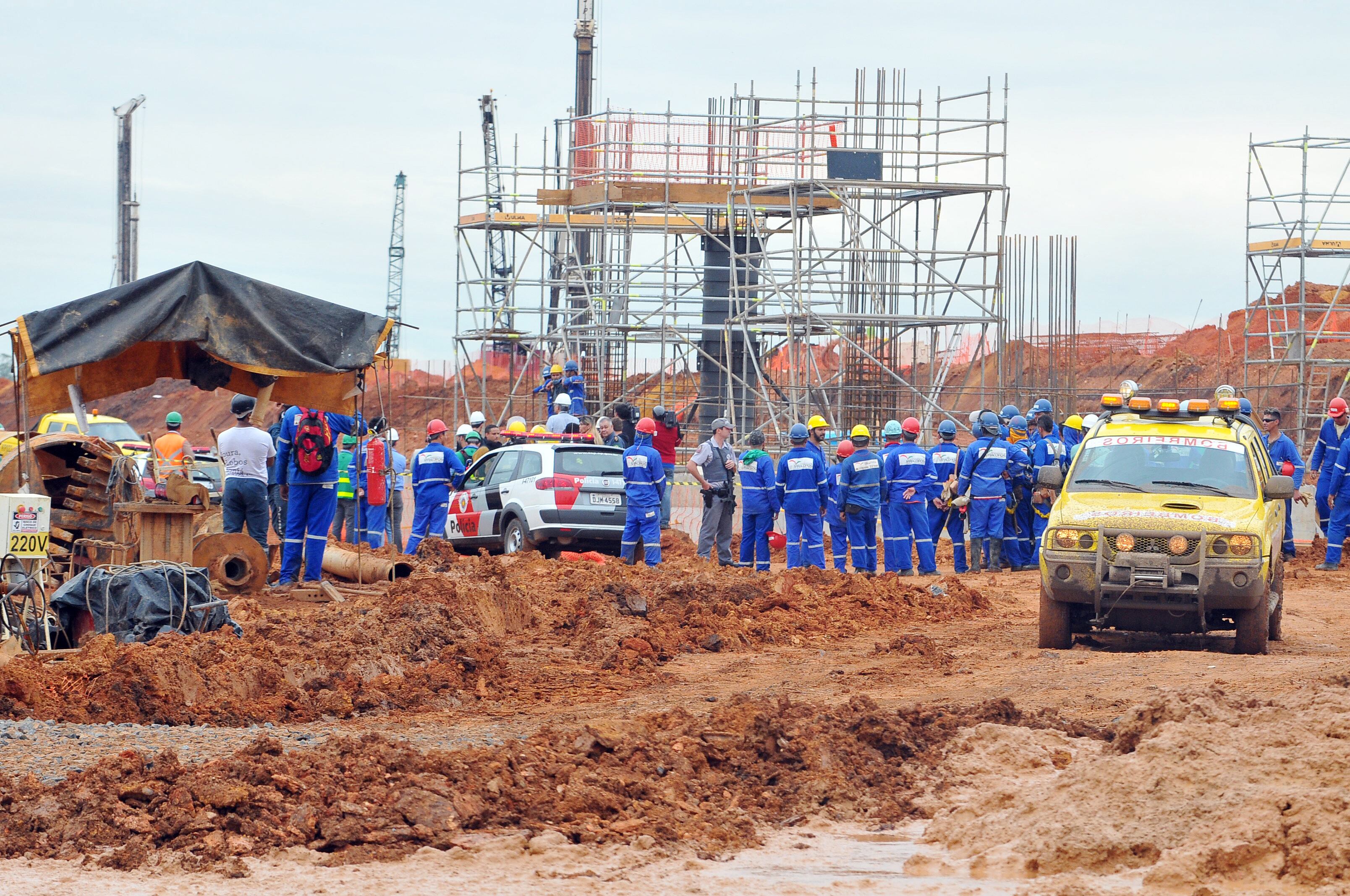 Obras de ampliação do aeroporto foram interditadas após acidente