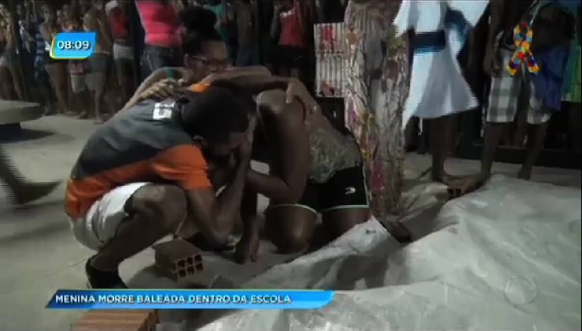 Família acusa policiais de morte de adolescente