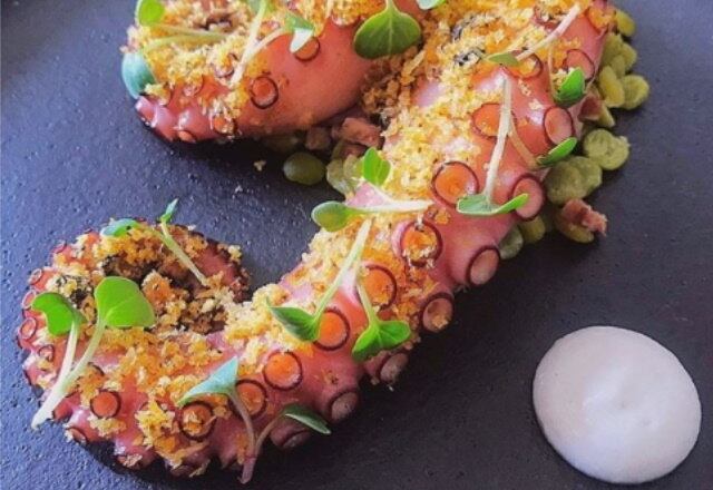 A estudante de gastronomia Carol Sampaio também mostrou todo o seu talento com um belíssimo polvo grelhado!
