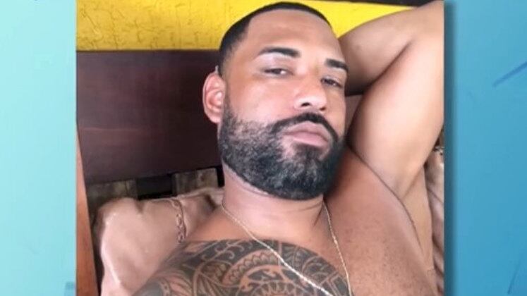 O apelido, referência
aos olhos do personagem do desenho animado Thundercats, não foi colocado por acasa.
Além de ter uma tatuagem no corpo com a imagem, o rapaz é considerado um dos
criminosos mais violentos do Brasil