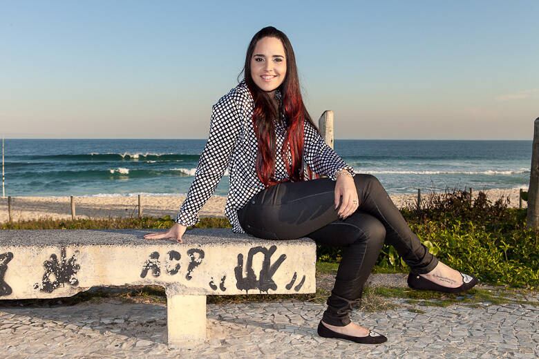 Com 25 anos, Perlla contou como foi chegar a maternidade e como encarou esta fase em sua vida. 





— Eu queria muito ser mãe e foi difícil convencer ele a querer ser pai e casar. Eu decidi tudo isso e tive que convencer. A mulher sente o momento em que ela quer ser mãe