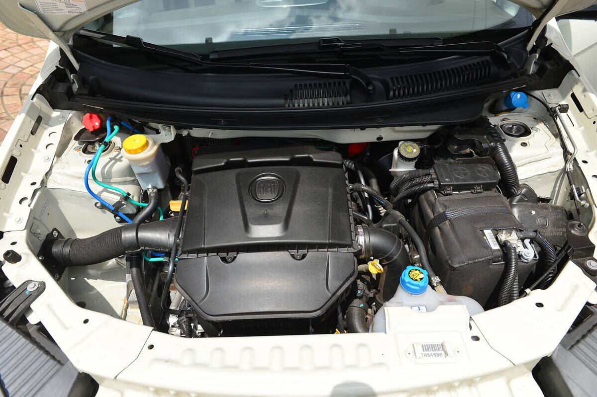 Leia a avaliação completa
Saiba tudo sobre carros! Acesse R7.com/carros
E confira os melhores preços de novos e usados em r7.icarros.com.br