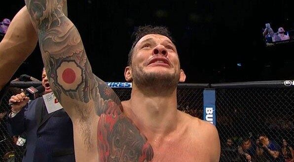 O UFC Fight Night 90 contou com uma legião de brasileiros em seu card. Alberto Mina comprovou a sua excelente fase ao nocautear o americano Mike Pyle ainda no 1º round