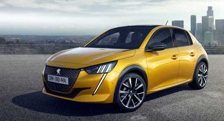 Motor é o EC5 1.6 16V quatro cilindros aspirado