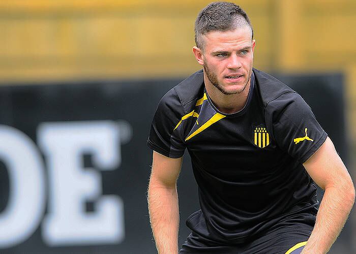 Nahitan Nández (Peñarol-URU)

Capitão da seleção de base do Peñarol, Nández é mais um nome da promissora safra uruguaia. O atleta tem um ótimo poder de marcação, além de ser muito veloz

