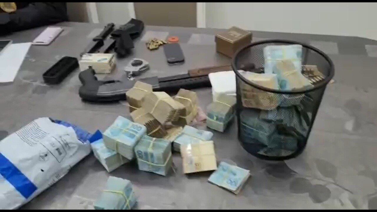 Dinheiro apreendido em operação contra Isaac Menahem Alcolumbre Neto