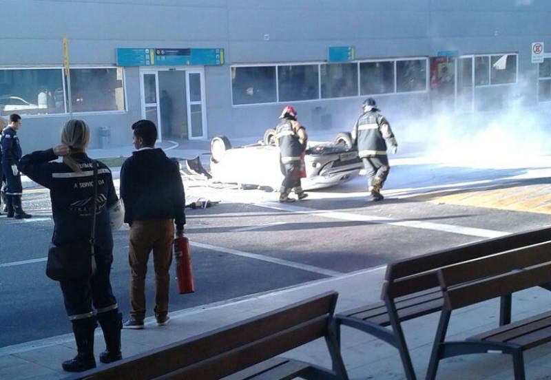 As vítimas, Carolina Blasio da Silva, de 33 anos, e Maria Érbia Cássia Carnaúba, de 32 anos, morreram no local 