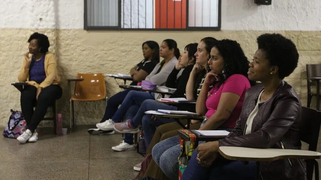 Governo lança programas para ampliar acesso de jovens vulneráveis ao ensino técnico e superior