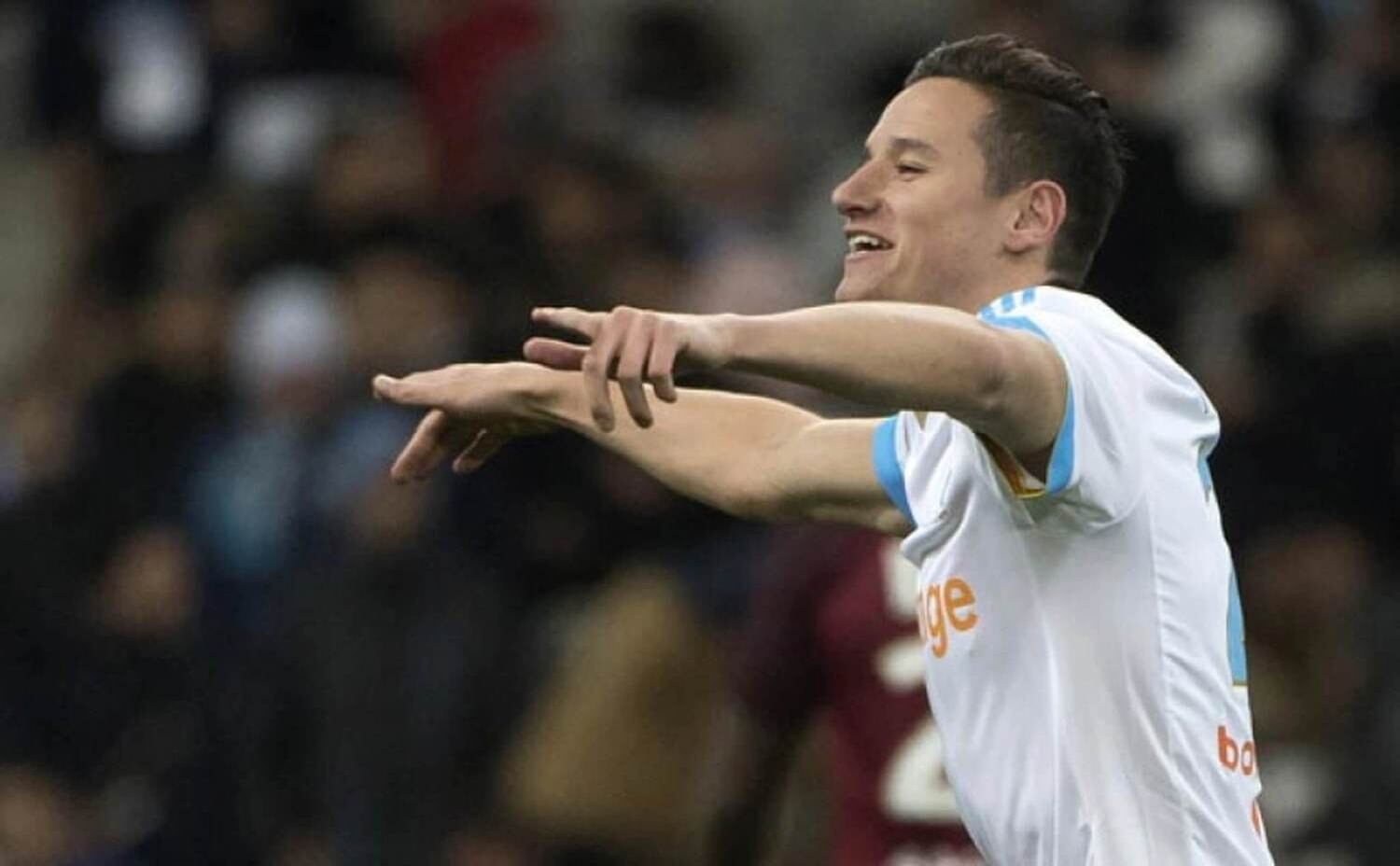 ESQUENTOU - Nome de destaque do Olympique de Marselha, da França, o meia-atacante Florian Thauvin pode defender acertar com o Milan em breve. De acordo com informações do portal