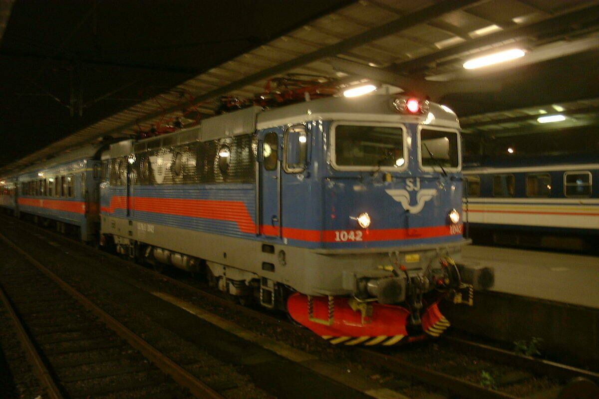 Na cidade, Birger começou a trabalhar com as vias ferroviárias do país, e aos poucos, foi subindo de cargos na empresa. Ao se tornar um dos chefes ele teve que voltar a viver em Estocolmo, levando a família junto