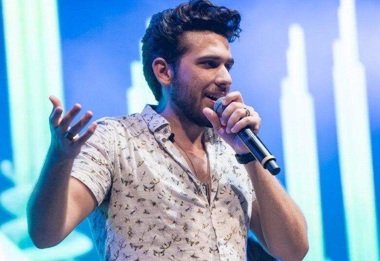 O Camarote
também teve sertanejo com Gustavo Mioto.