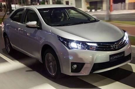 Faróis contam com LEDs na versão topo de linha